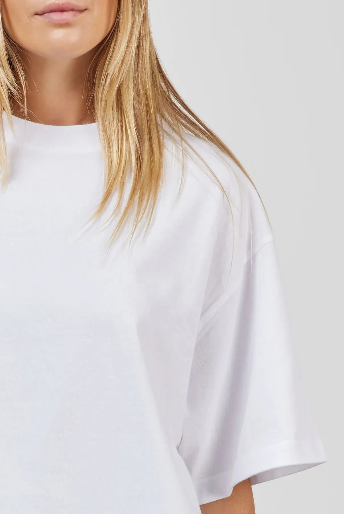 Academy Brand Women's Relaxed Tee - White