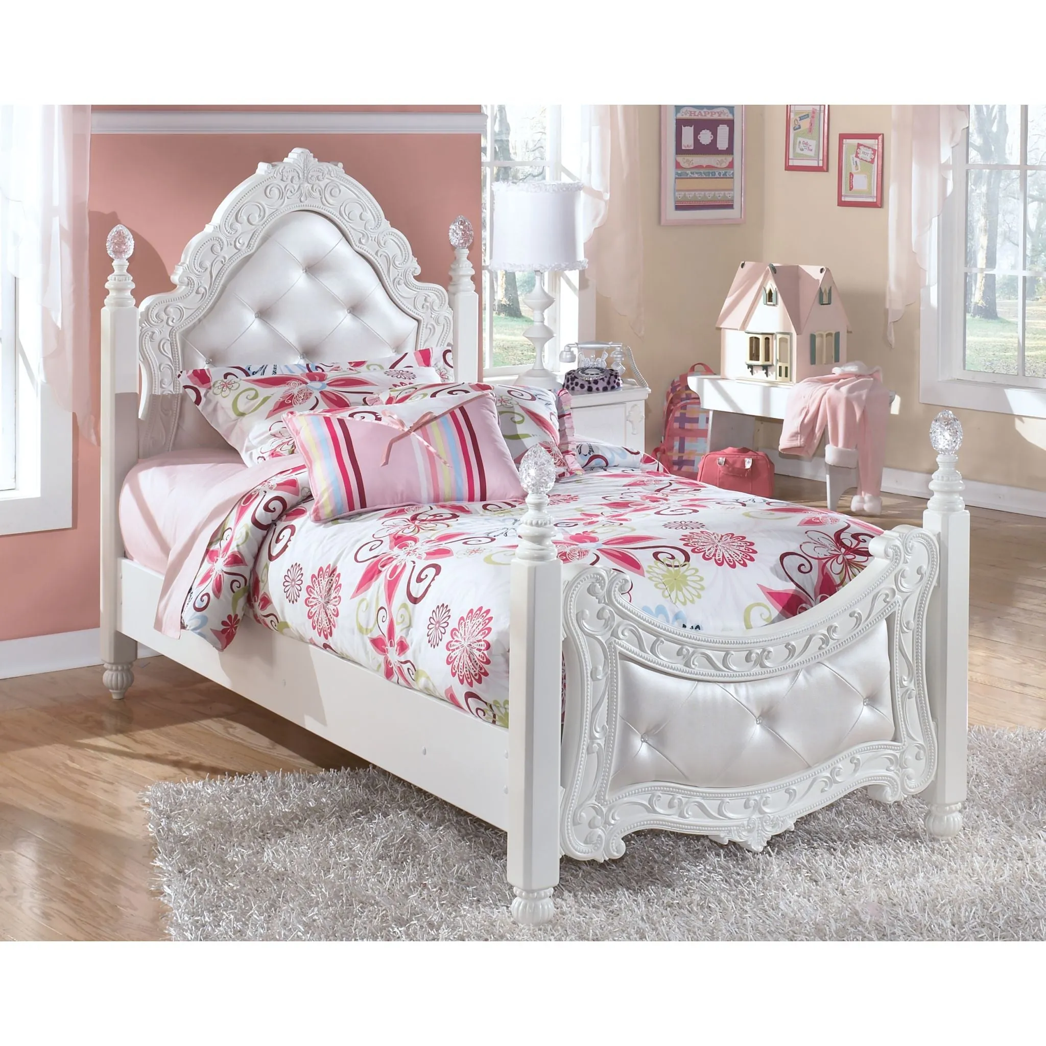 Exquisite 3 Piece Twin Poster Bed