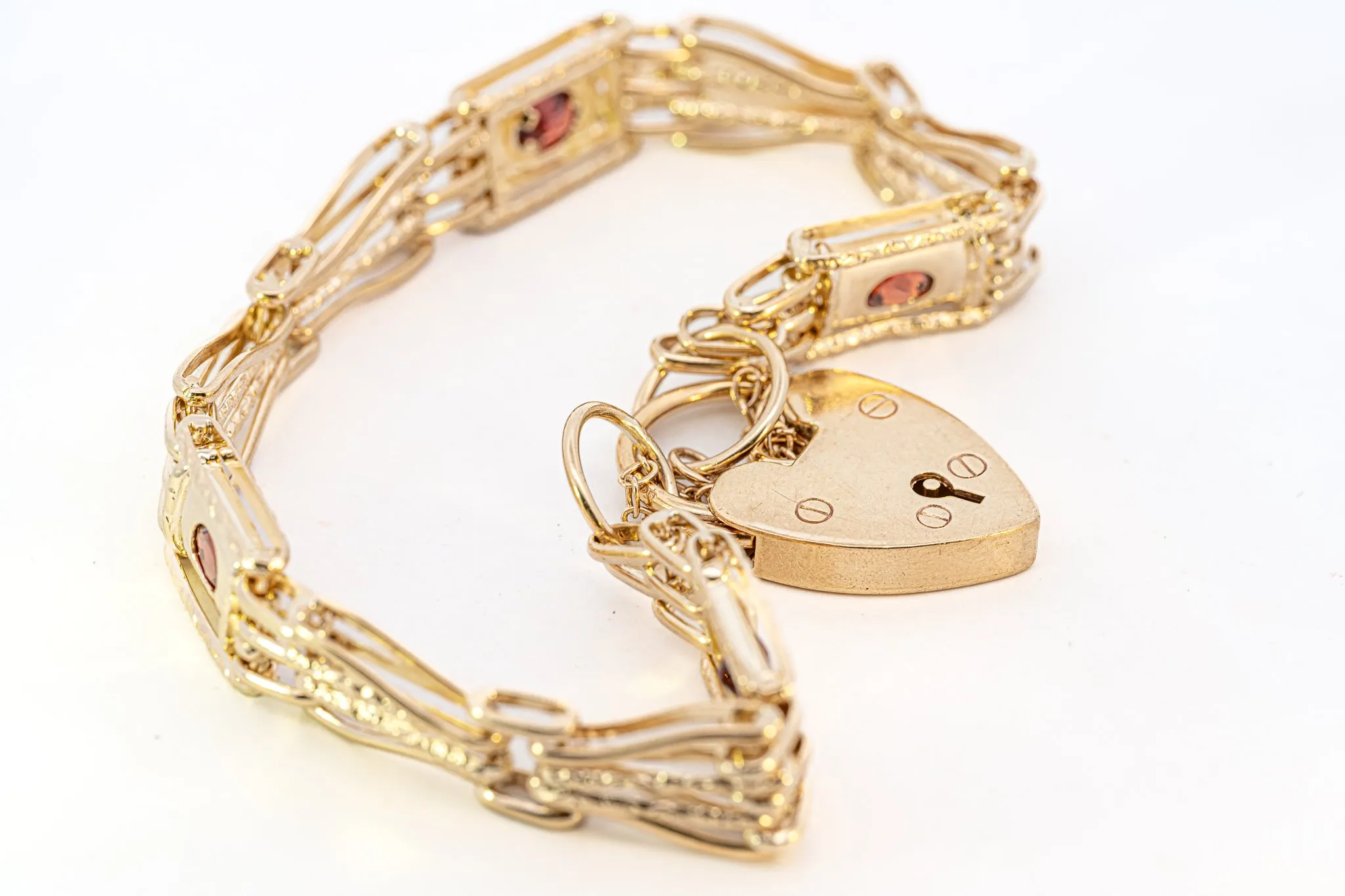 Exquisite 9ct Yellow Gold Stone Set Gate Bracelet